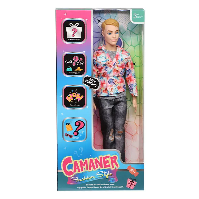 Păpușa „Alex” cu accesorii, într-o jachetă albă-albastră, cod 880275