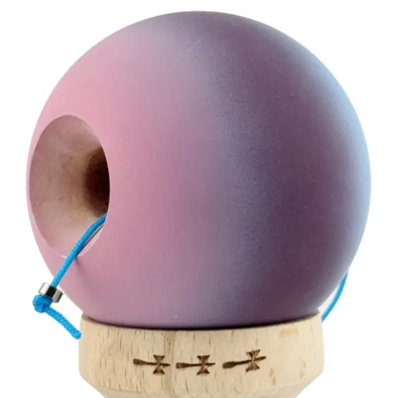 „Kendama X Original”, Profesionala, Flippy, Rulment Metalic, Ața 55 cm, Cupe Mari, 7 x 6 x 18 cm, gradient albastru-mov „Kendama X Original”, Profesionala, Flippy, Rulment Metalic, Ața 55 cm, Cupe Mari, 7 x 6 x 18 cm, gradient albastru-mov