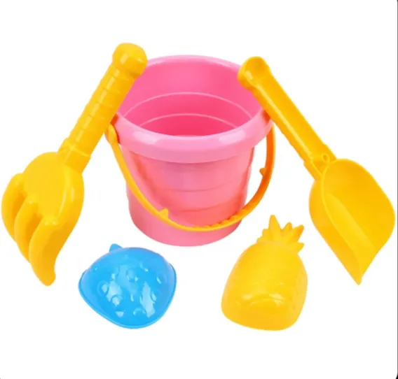 Set pentru nisip cu găletușă și accesorii, Technok (2841) Set pentru nisip cu găletușă și accesorii, Technok (2841)