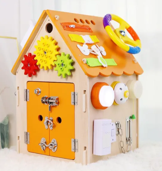 Busyboard Casă Colorată, cod 61671